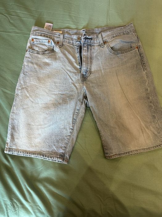 Blugi scurti Levi’s marimea 30 Barbati