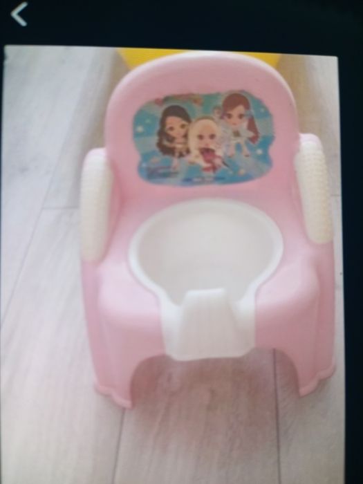 Vând cădite , oliță,colac WC