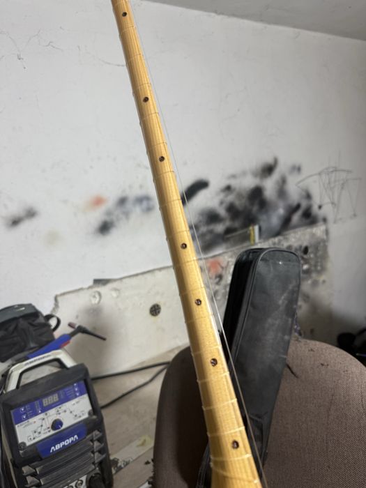 Домбыра новый в подарок+ чехол