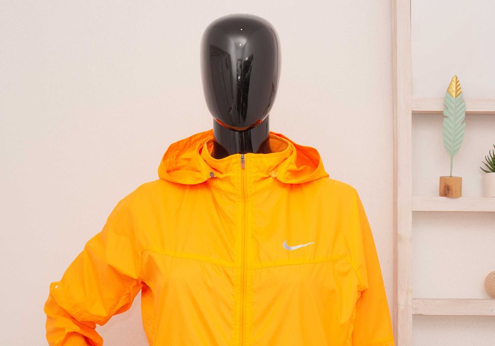 Nike оригинално дамско яке оранжево с качулка ветровка горница L