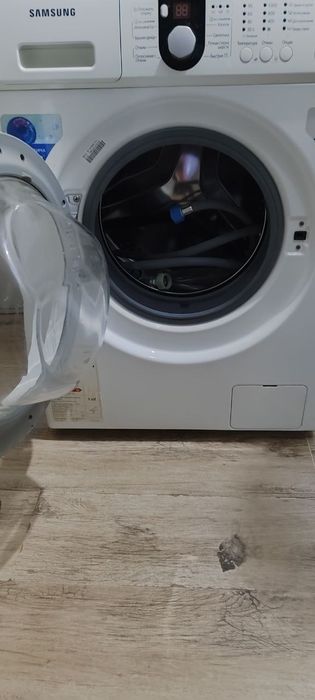 Стиральная машинка Samsung