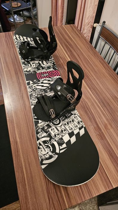 Placa Snowboard Burton Ripper 137 cu Legaturi Burton Custom S