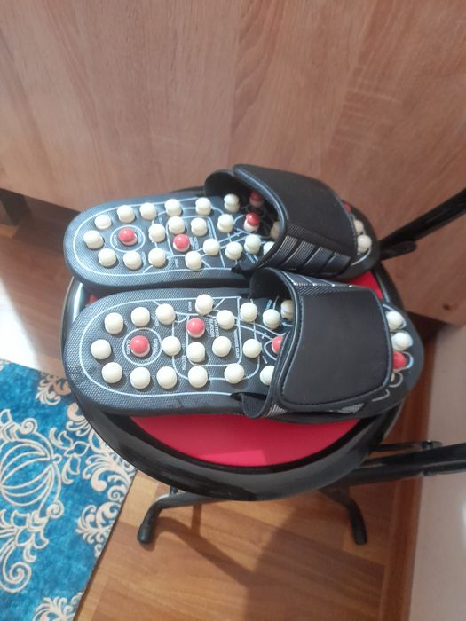 Продаётся резиновый тапок массажный