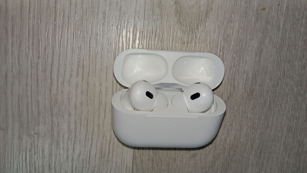 Продам беспроводной наушник