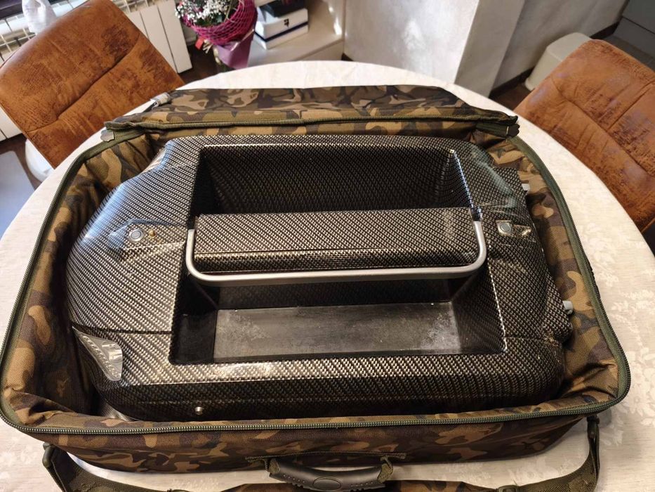 Лодка за захранка Carplounge RT4 Сонар Toslon TF500