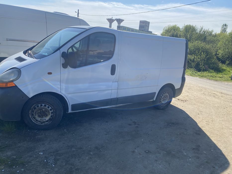 Vand frigorific Reno trafic  in stare buna acte la zi