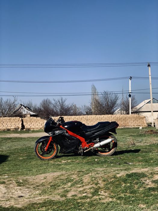 Кавасаки ззр 250