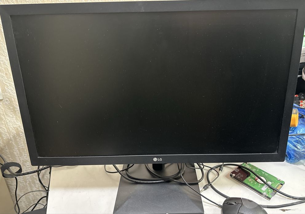 Продаю монитор LG 22