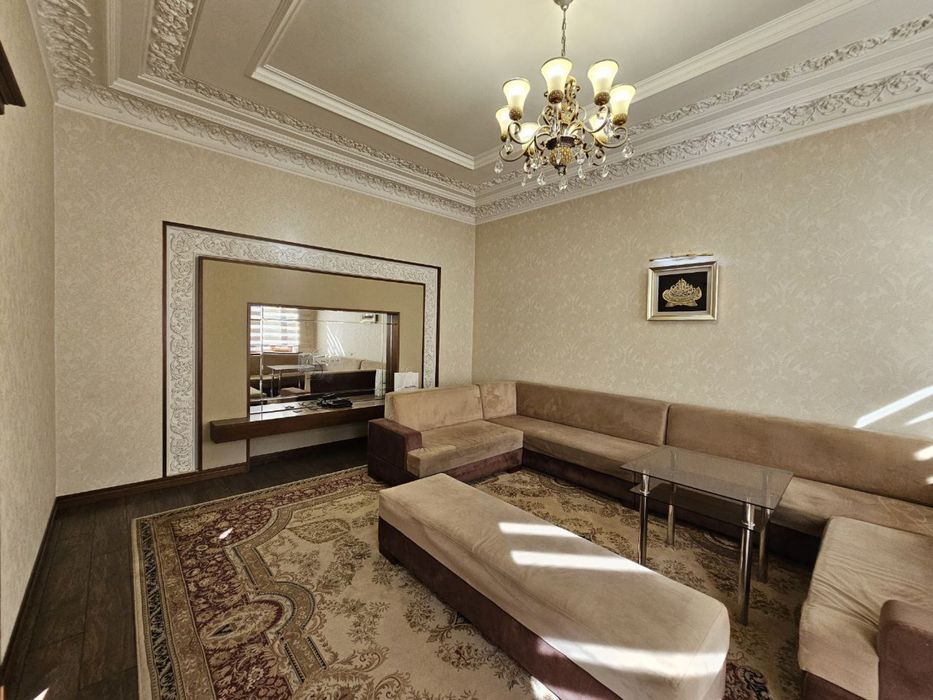 Урикзор 6 сот 8 хона Евроремонт 4 сан-узел ор: Лагер, 297-мактаб