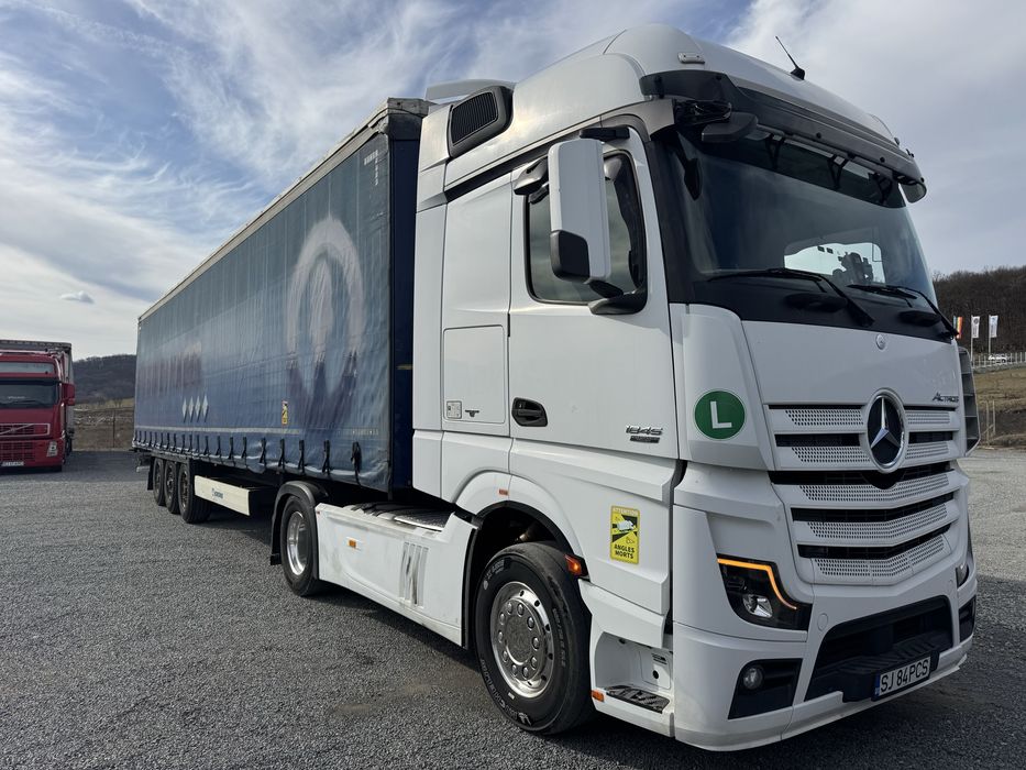 Semiremorca Krone 2015