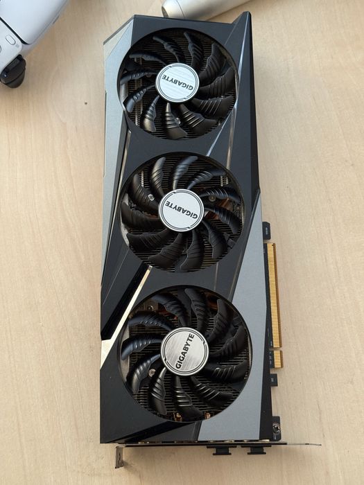 Placa Video Gigabyte Radeon Rx 6700 XT Gaming Oc