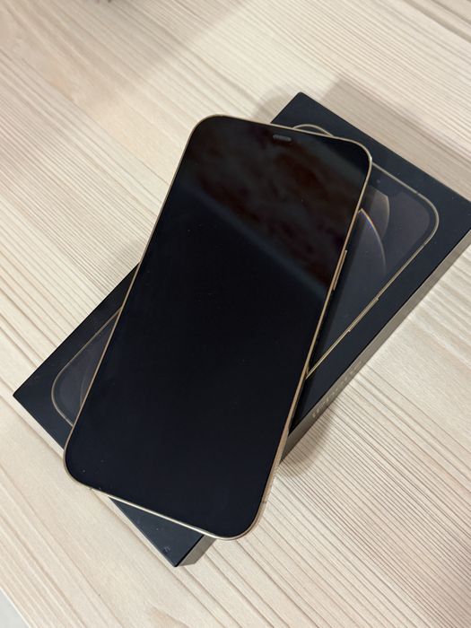 Продам iphone 12 pro max