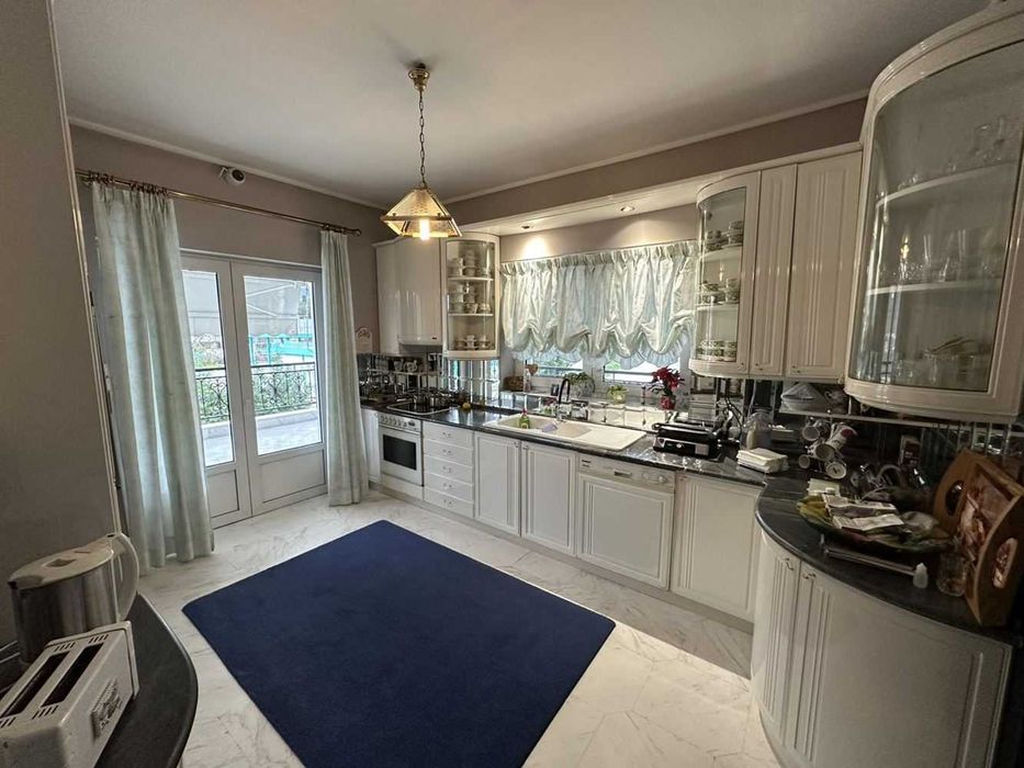 Продава се Къща в Пловдив, Кършияка - 600 кв.м за 1105 €/кв.м - Снимка #12