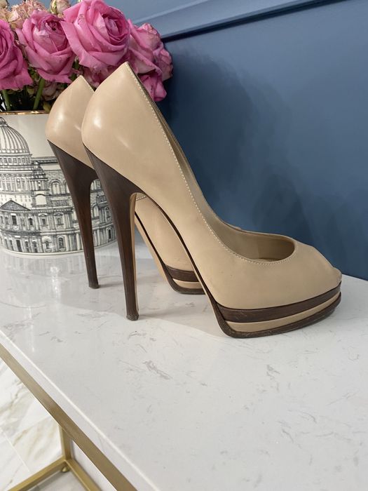 Женские туфли