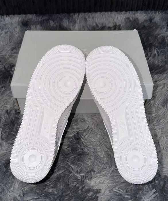 Noi Nike Air Force 1 Alb 36-46 - 299 lei, Trimitem Azi, Verificare