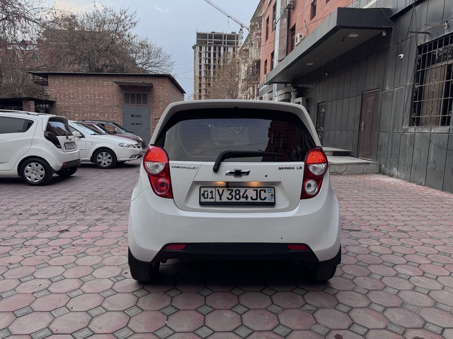 Spark evro, ideal holat, gaz yo‘q, okurat