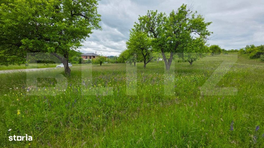 Teren intravilan, toate utilitatile, 9 ari intravilan, zona Unirea