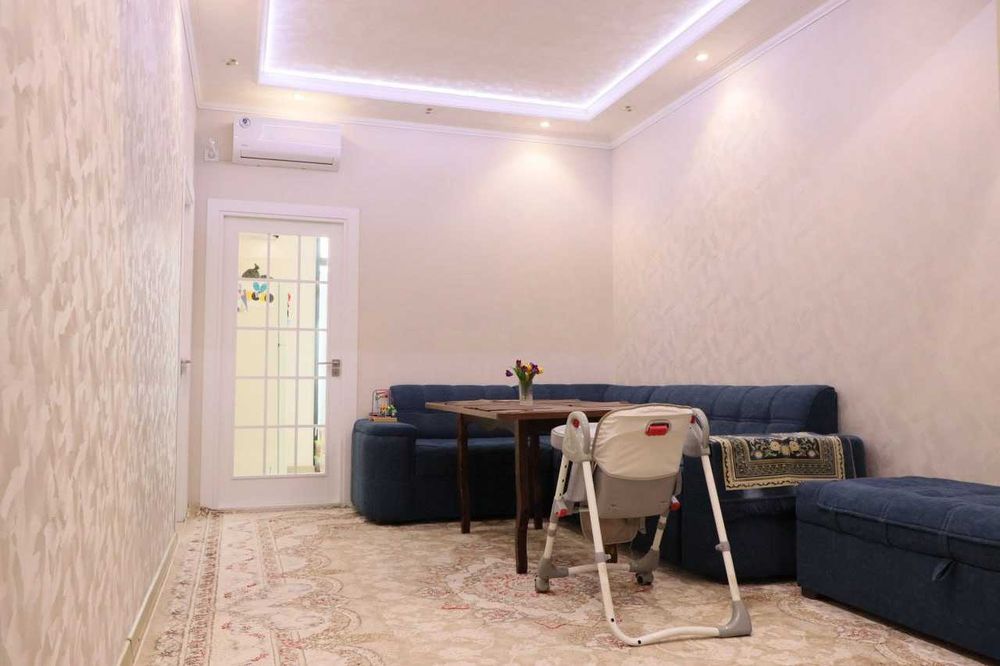 Продаётся своя 3-х ком. кв (60 м²) (3/7/7) собственник (Эко базар)