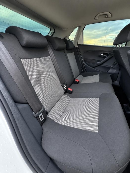 VOLKSWAGEN Polo 2012 — imagine 5