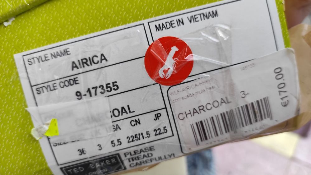 Saboți Ted Baker noi