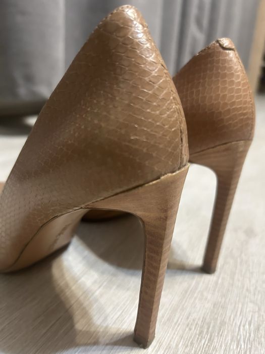 Туфли лаковые черные