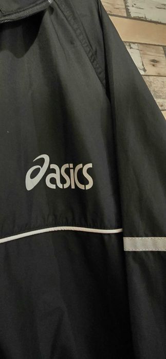 Asics XL-мъжка ветровка (А-112)