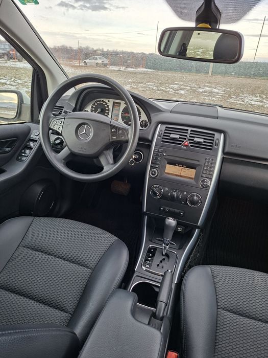 Mercedes B 180 class Automatic .2.0 diesel.fab2010
