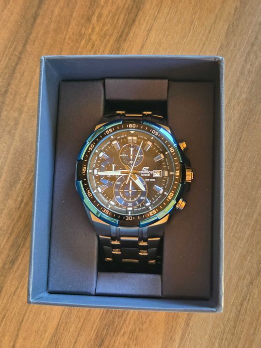 Часовник Casio Edifice EFR-539D-1A2VUEF