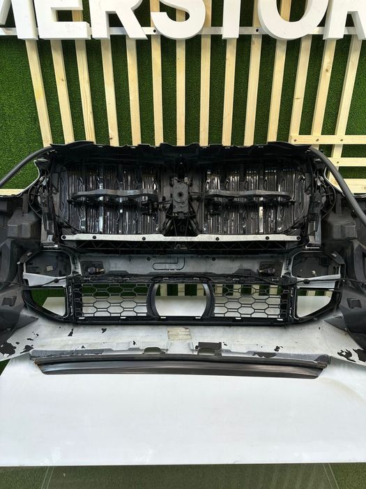 bara fata bmw x6 g06 m-pachet completa iconic glow