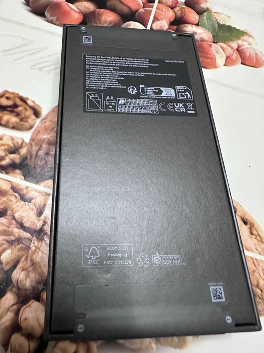 Чисто нов Samsung Galaxy S25 Ultra 512 GB Titanium Black цвят