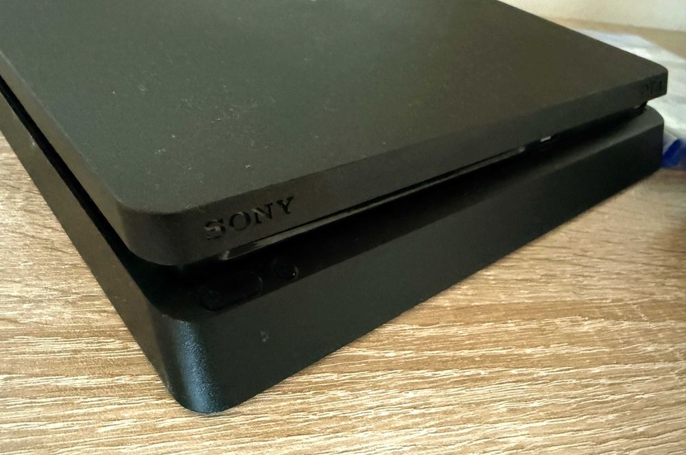 [ PS4 + FC26 + GTA 5 > 1000GB PlayStation 4 Slim с 2 джойстика