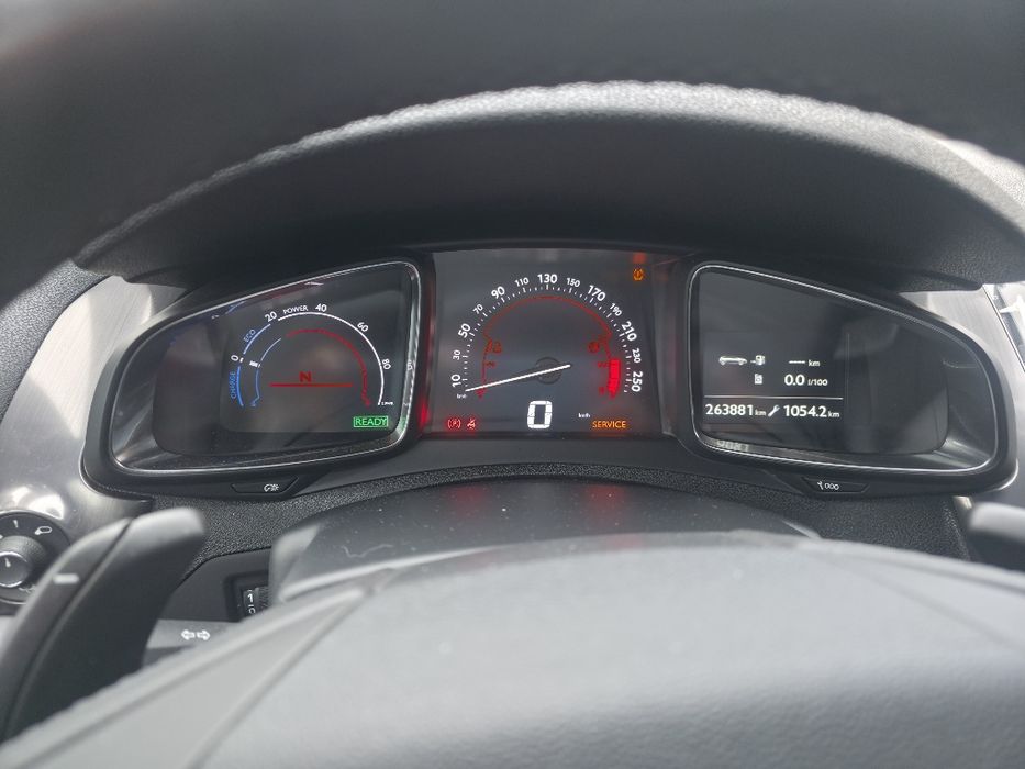 Citroen DS5 Hybrid 4x4 automat