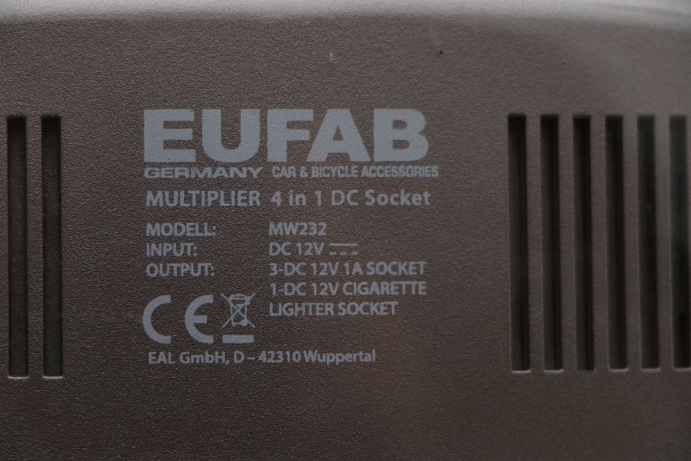 зарядно за автомобил, авто разклонител 12V, 4 в 1, EUFAB - Германия