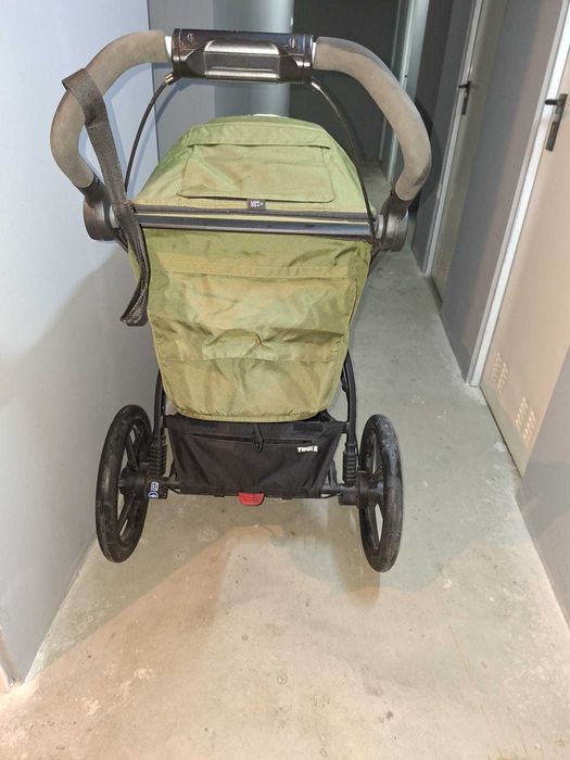 Cărucior Thule Urban Glide 2 – stare excelentă