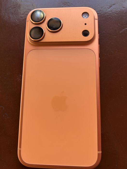 De vanzare iphone 17 pro max