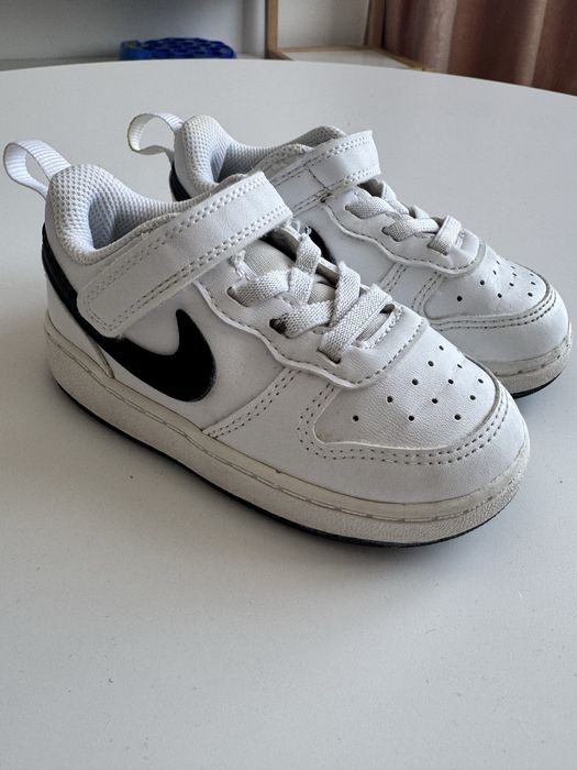 Обувки Nike за момче