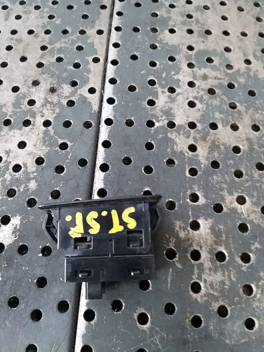 Buton geam electric stanga spate bmw seria 1 f20 920810603