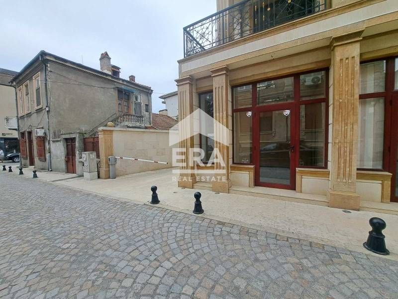 Дава се под наем Офис в Бургас, Център - 16 кв.м за 204 € - Снимка #4