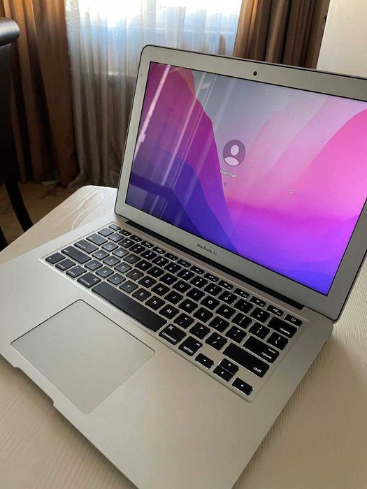 MacBook Air 2017 (13-inch)