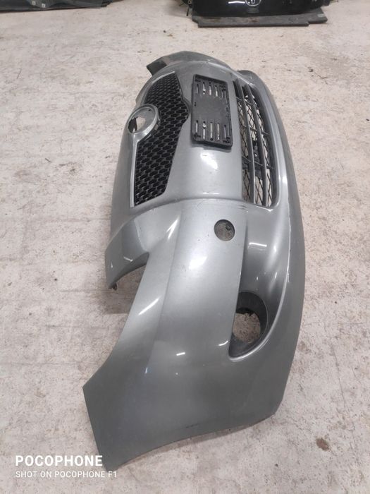 Предна броня Toyota Yaris / Тойота Ярис Със Забележки! 2006/11г