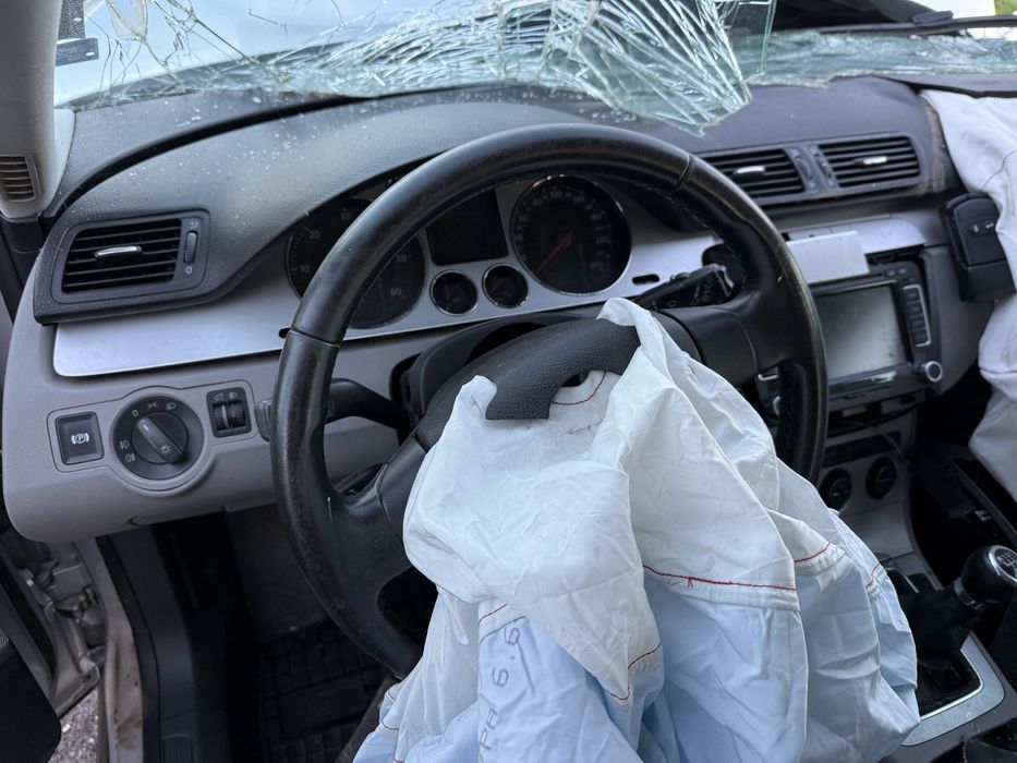 Passat B6 2.0 TDI CR 2008 – На части