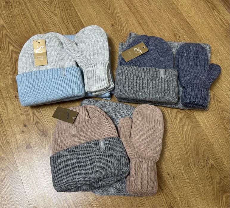 Шапка , шарф набор