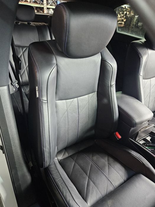 Седалки/Салон за Infiniti QX70
