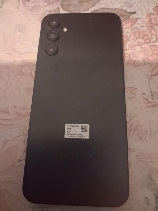 Samsung a 14 de un an jumate