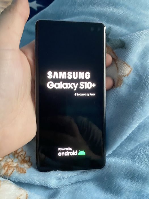 Samsung s10+ aproape nou