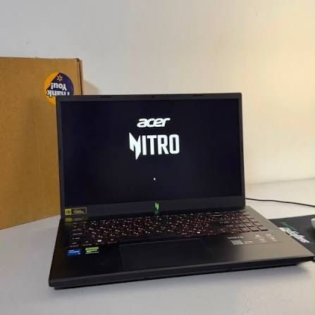 Ноутбук игровой Aser V15