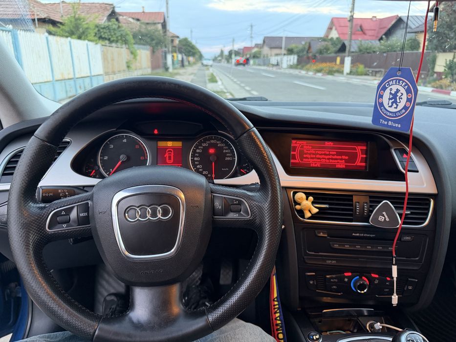 Audi A4 B8  2.0.