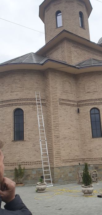 Jgheaburi dintr-o bucata din aluminiu fără imbinare colorate