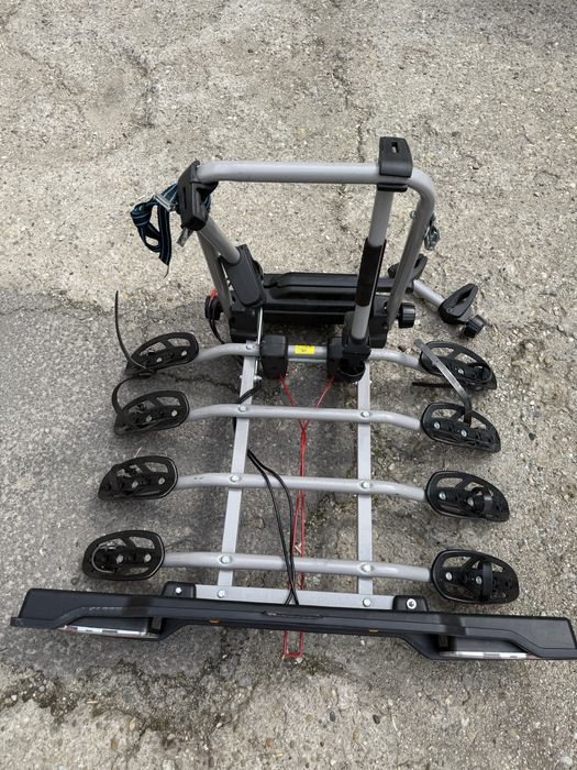 Suport carlig pentru 4 biciclete, Peruzzo Siena 668/4N, cu prindere pe carligul de remorcare