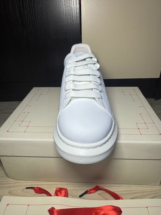 ЧИСТО НОВИ! Alexander McQUEEN Sneakers
